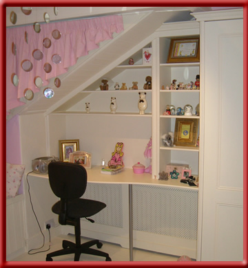 Top Drawer childrens desk